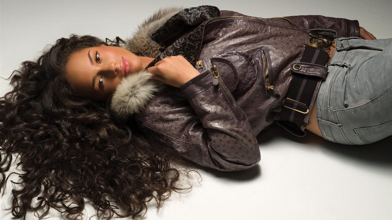 Alicia Keys красивые обои #20 - 1366x768