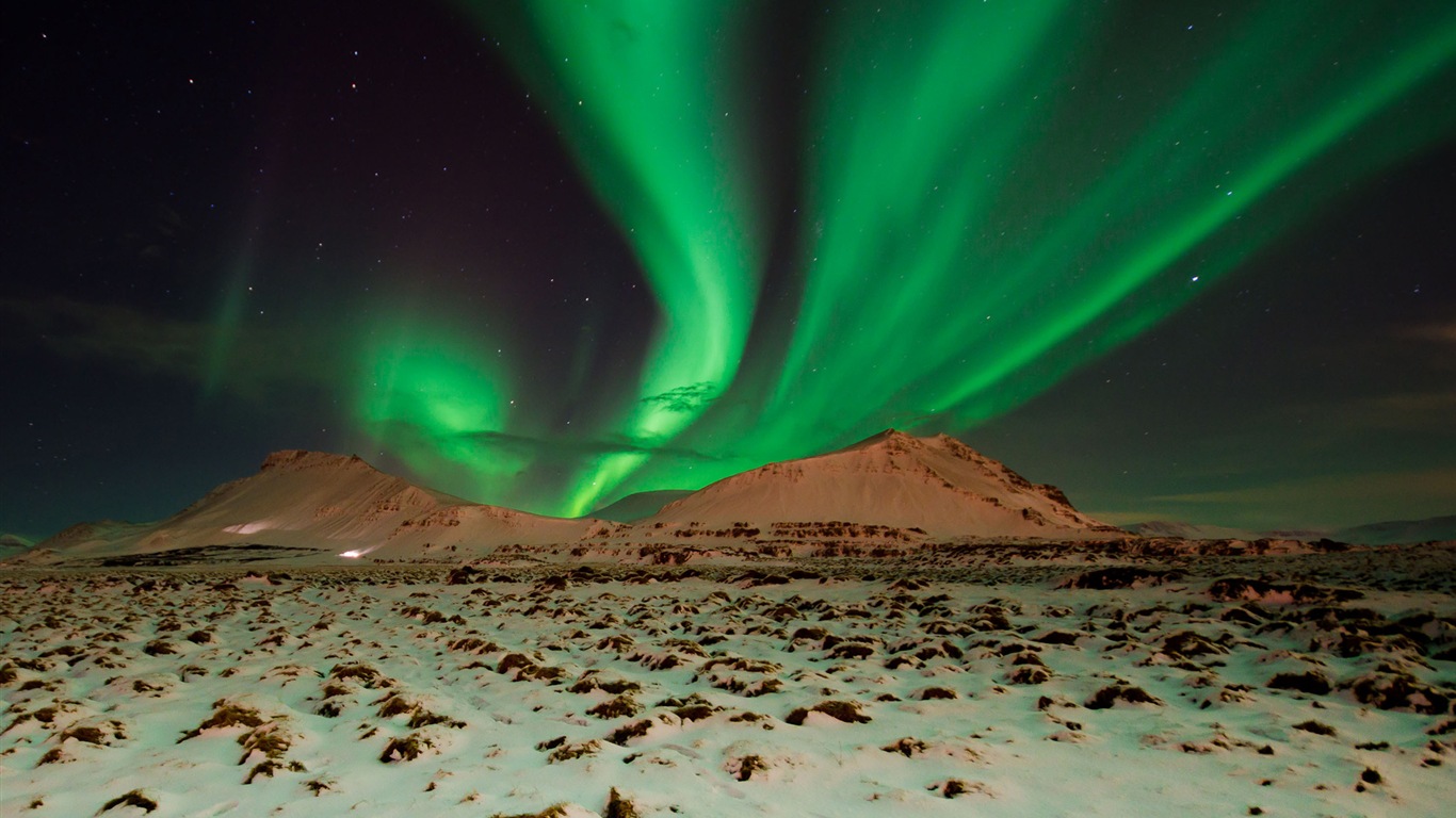 Природные чудеса Northern Lights HD обои (2) #6 - 1366x768