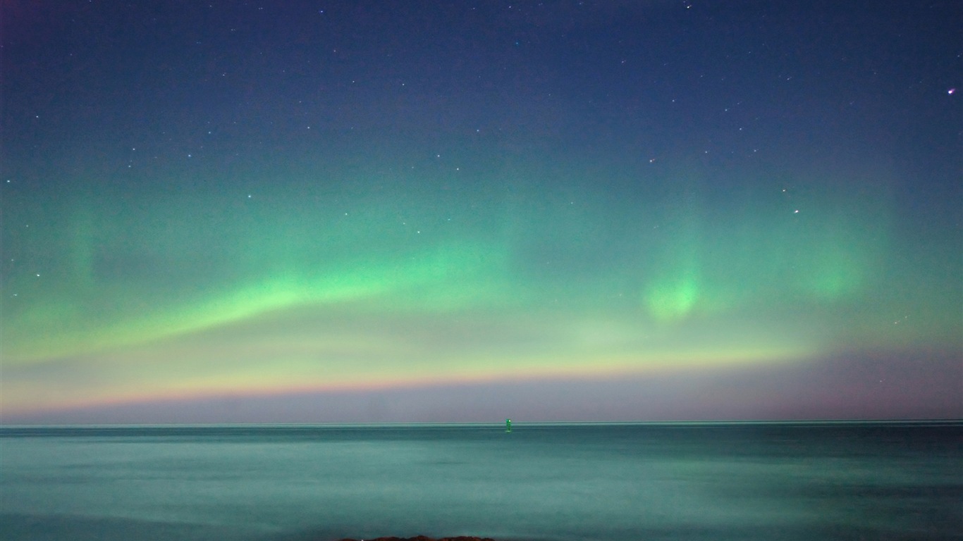 Природные чудеса Northern Lights HD обои (2) #8 - 1366x768