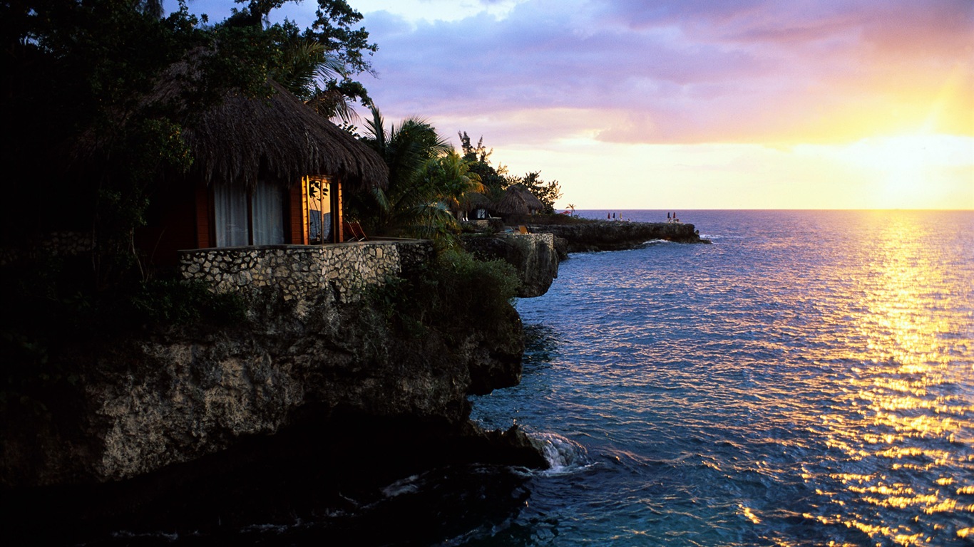 Windows 8 壁纸：加勒比海滨8 - 1366x768
