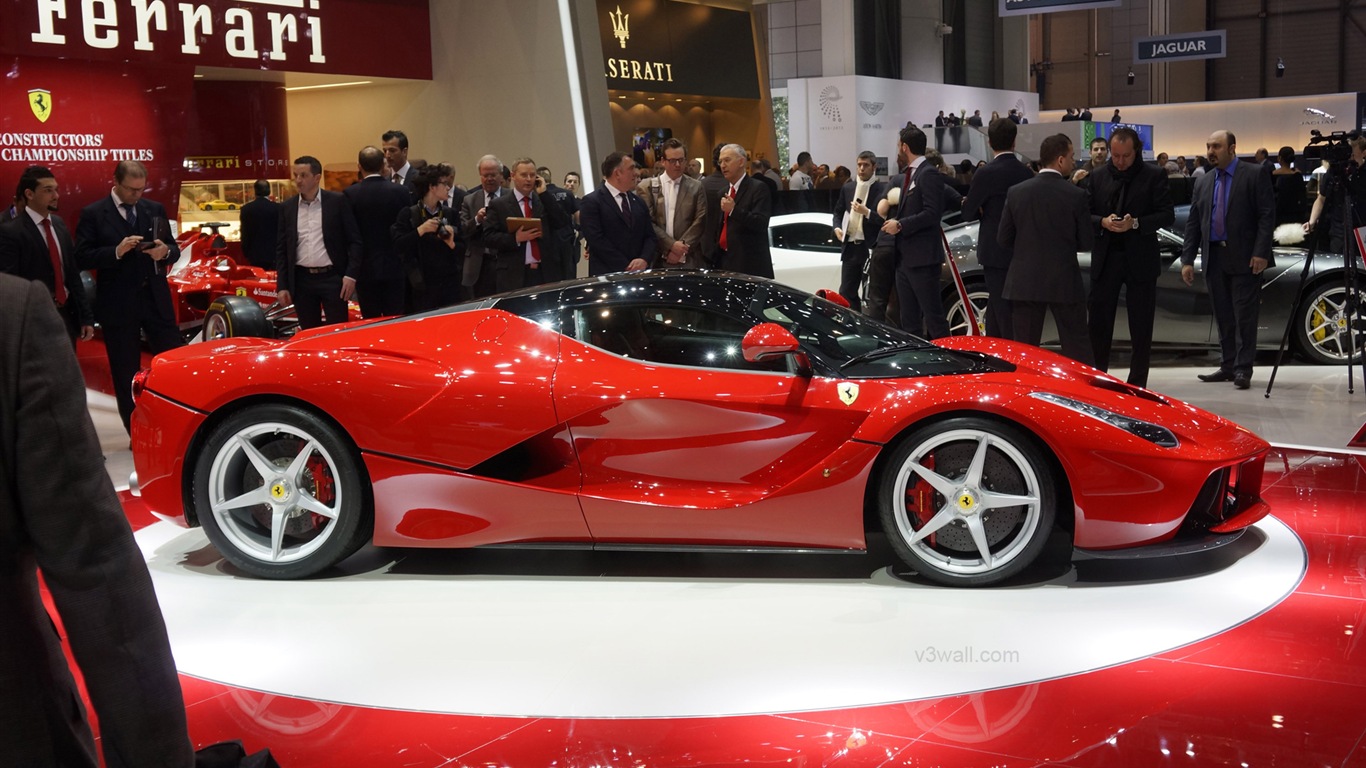 2013 Ferrari supercar rojo LaFerrari HD fondos de pantalla #15 - 1366x768
