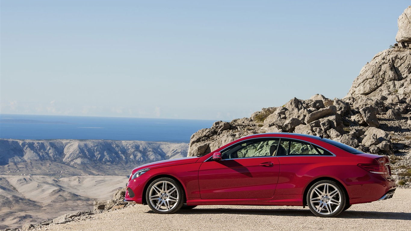 2014 Mercedes-Benz E-Class Coupe HD обои #7 - 1366x768