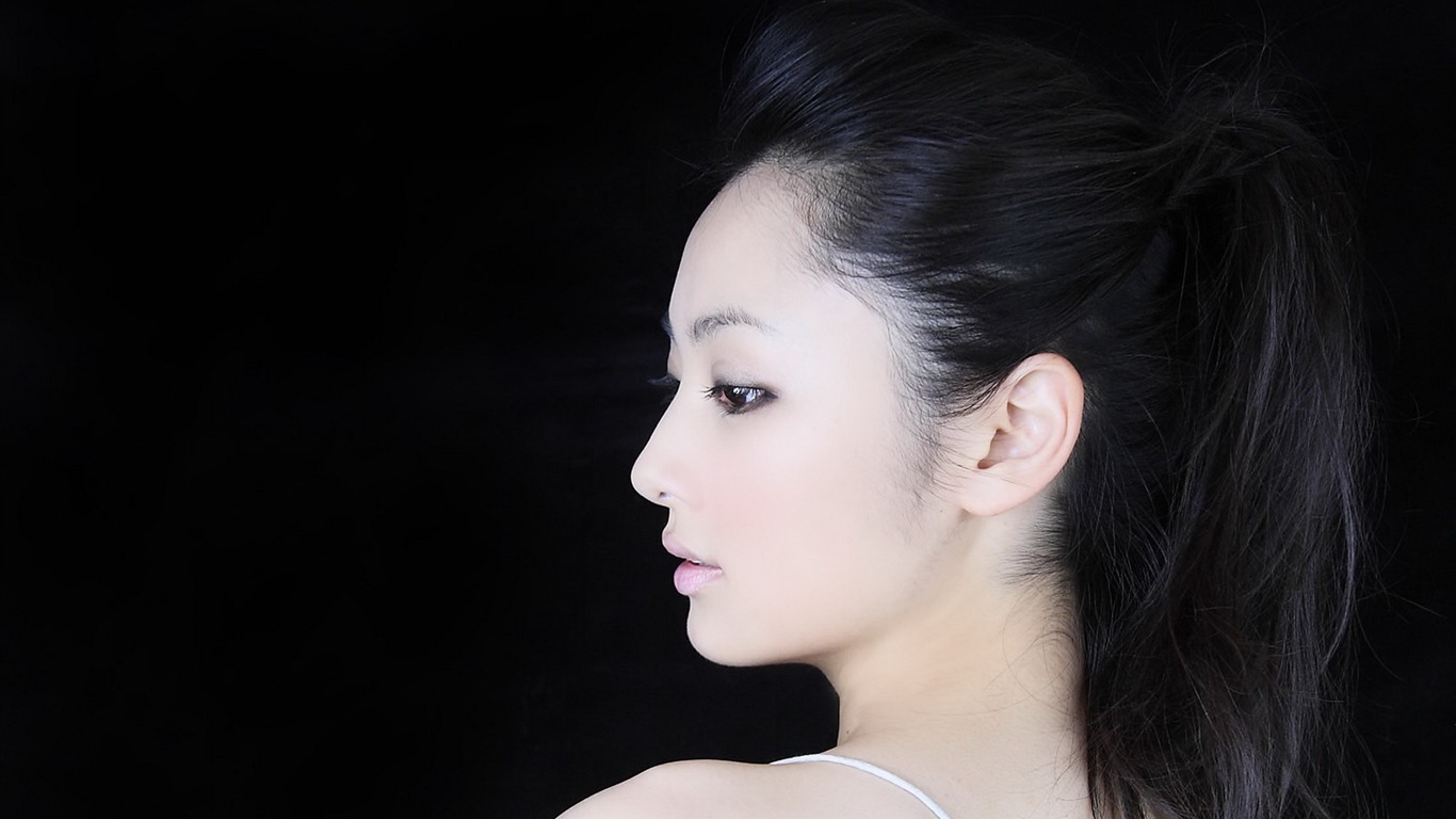 Tantan Hayashi actrice japonaise écran HD #8 - 1366x768