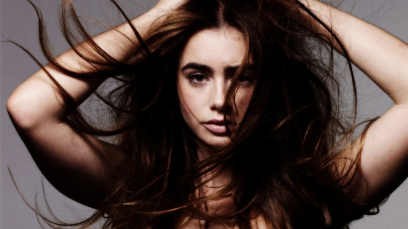 Lily Collins beautiful wallpapers #3 - 1366x768