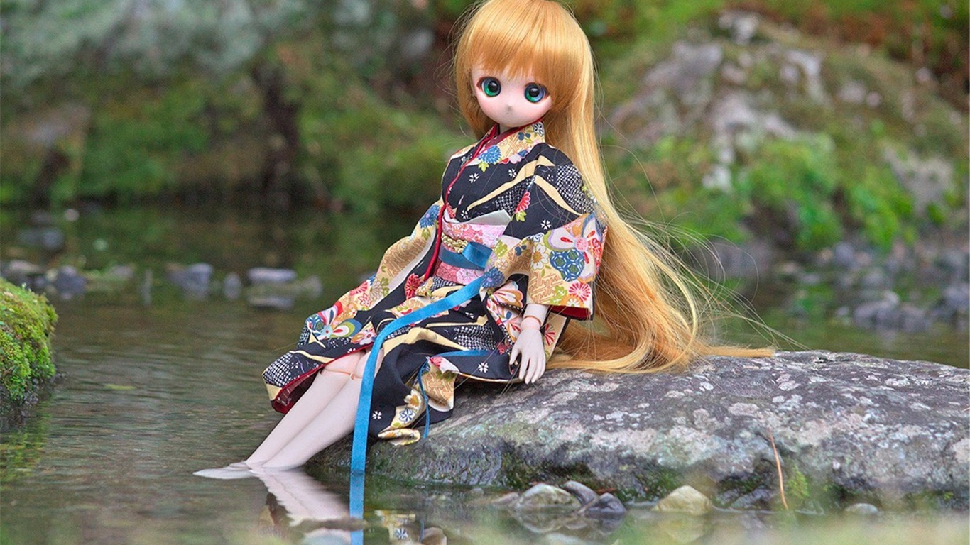 Beautiful Super Dollfie toy girls HD wallpapers #9 - 1366x768