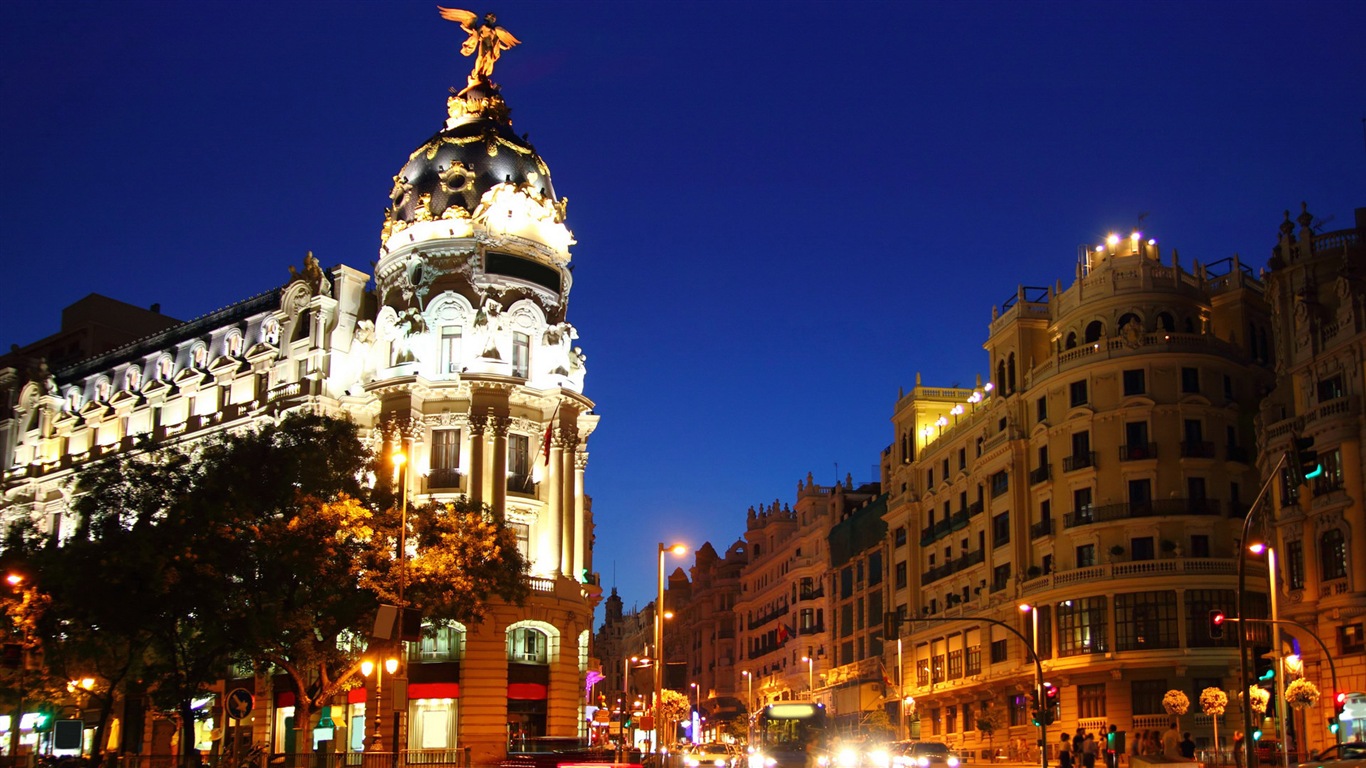 Hlavní město Španělska Madrid, městské scenérie HD Tapety na plochu #16 - 1366x768