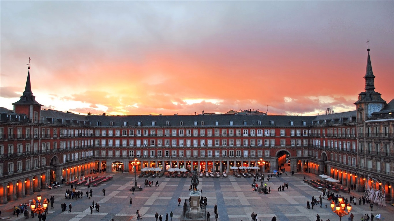마드리드의 스페인의 수도, 도시 풍경의 HD 배경 화면 #2 - 1366x768