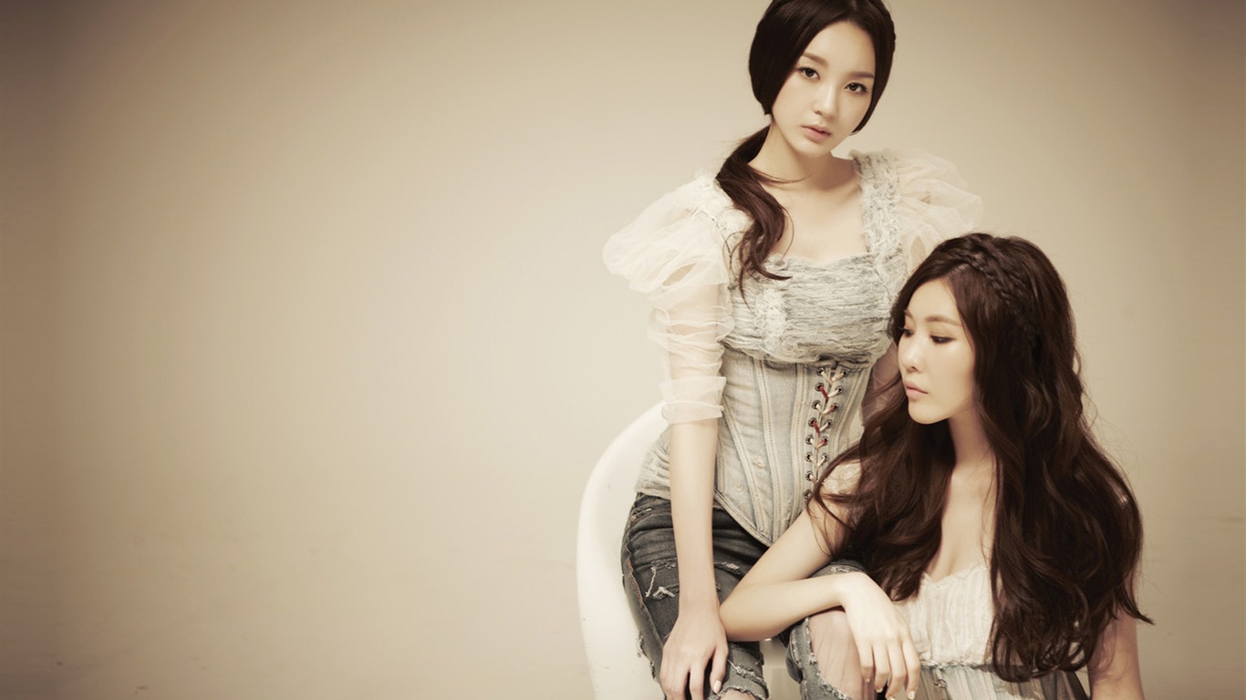Davichi, корейский группы девушки дуэт, HD обои #8 - 1366x768