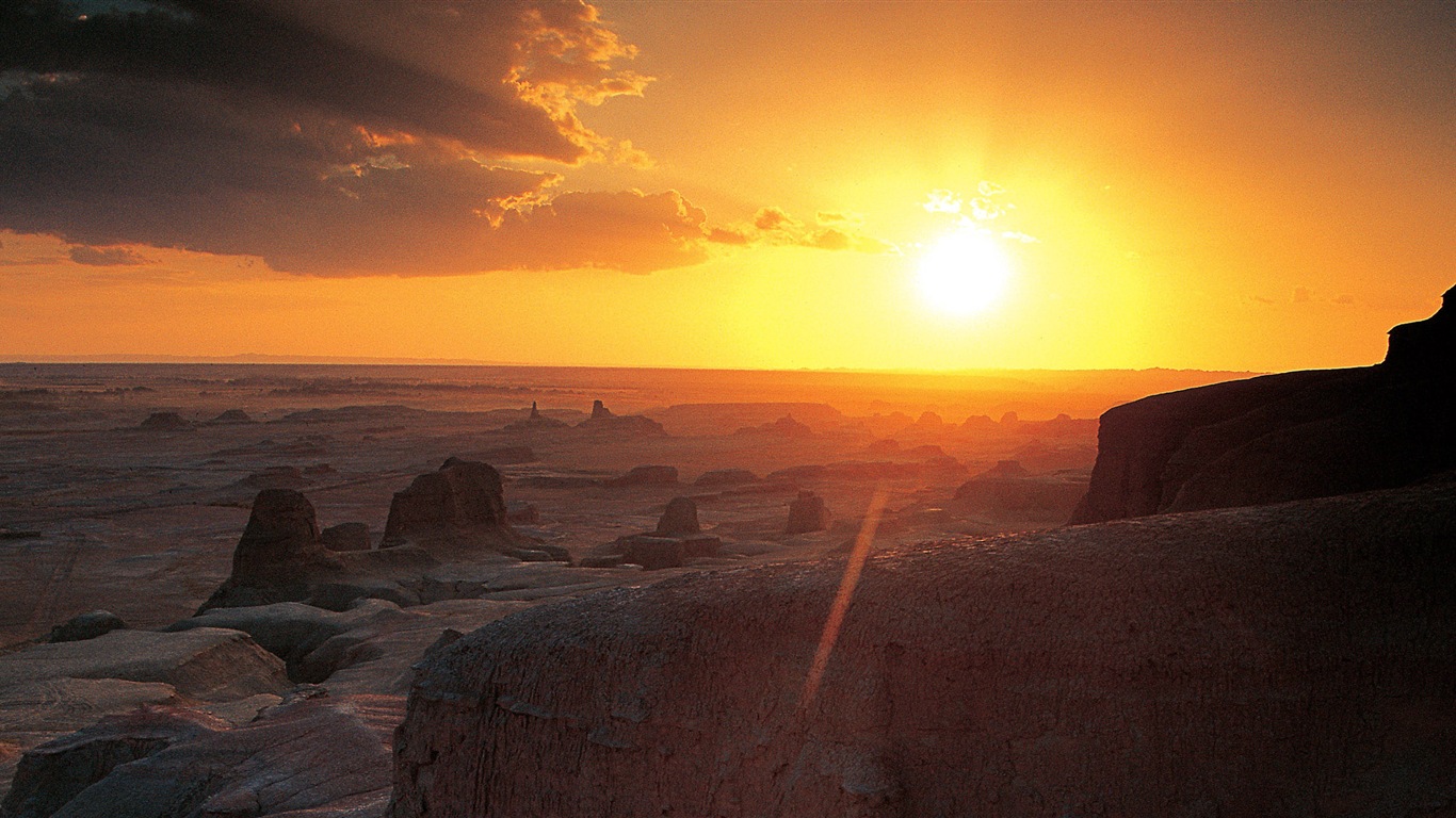 뜨겁고 건조한 사막, 윈도우 8 파노라마 와이드 스크린 배경 화면 #12 - 1366x768