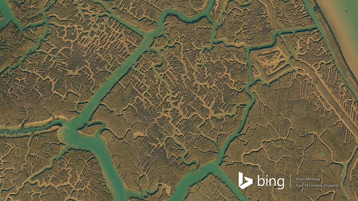 Microsoft Bing HD Wallpapers: Luftaufnahme von Europa #11 - 1366x768
