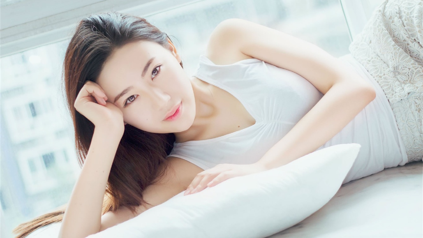 순수하고 사랑스러운 아시아 여자의 HD 배경 화면 #12 - 1366x768