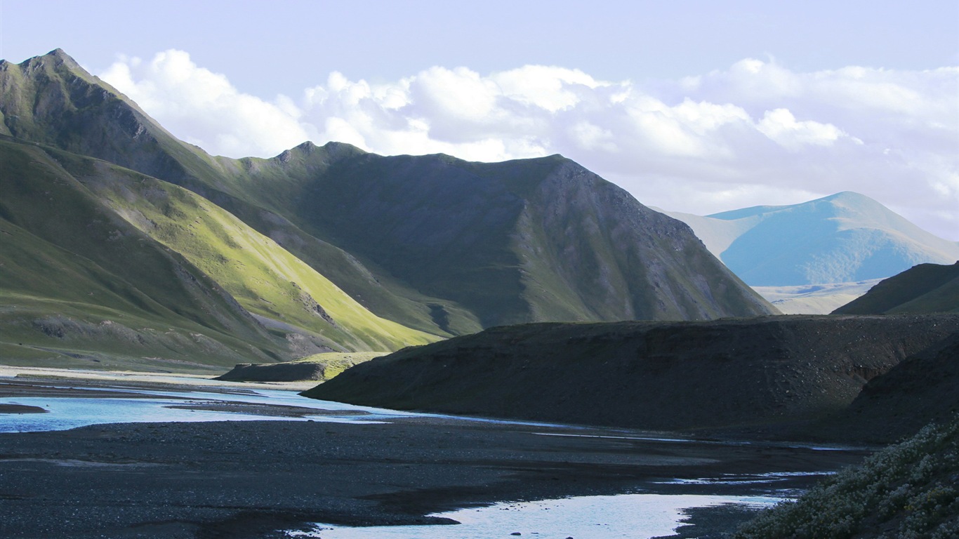 Plateau Qinghai beau fond d'écran de paysage #5 - 1366x768