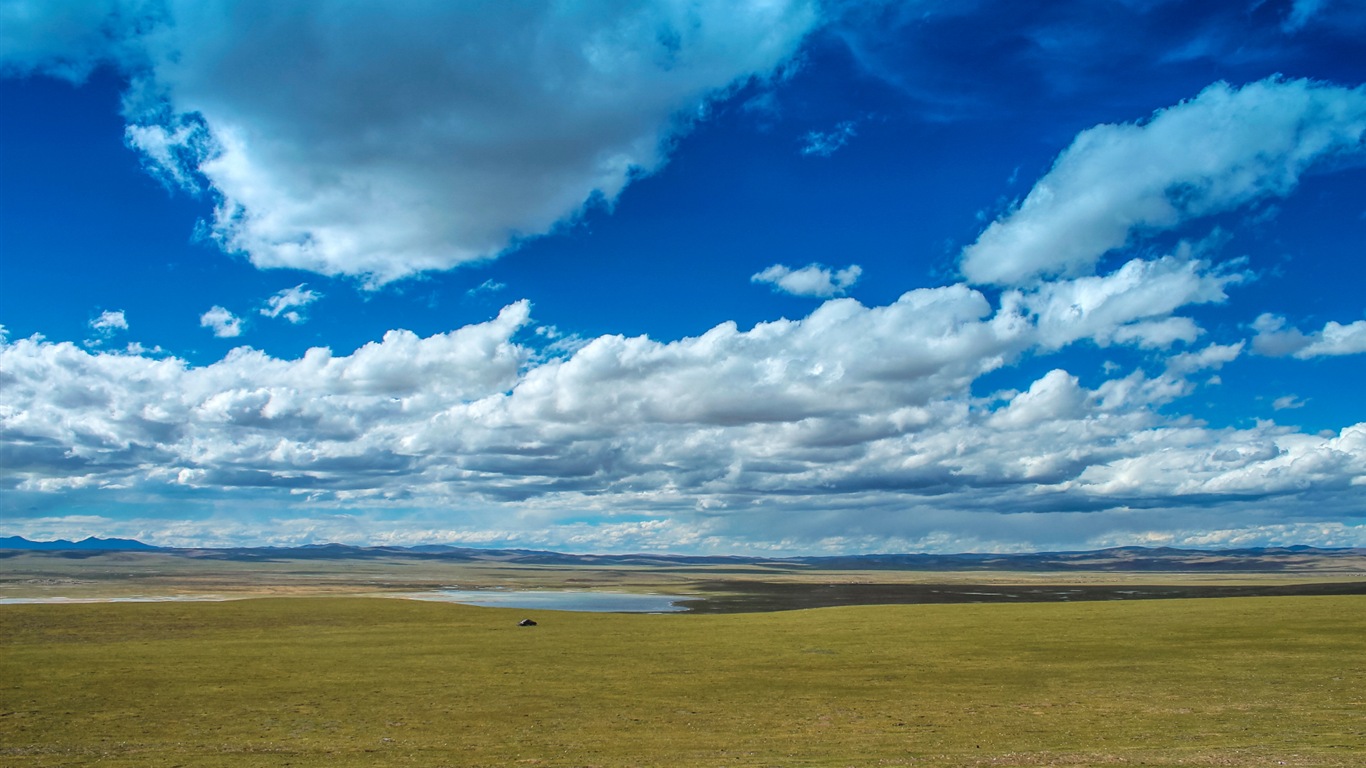 Plateau Qinghai beau fond d'écran de paysage #16 - 1366x768