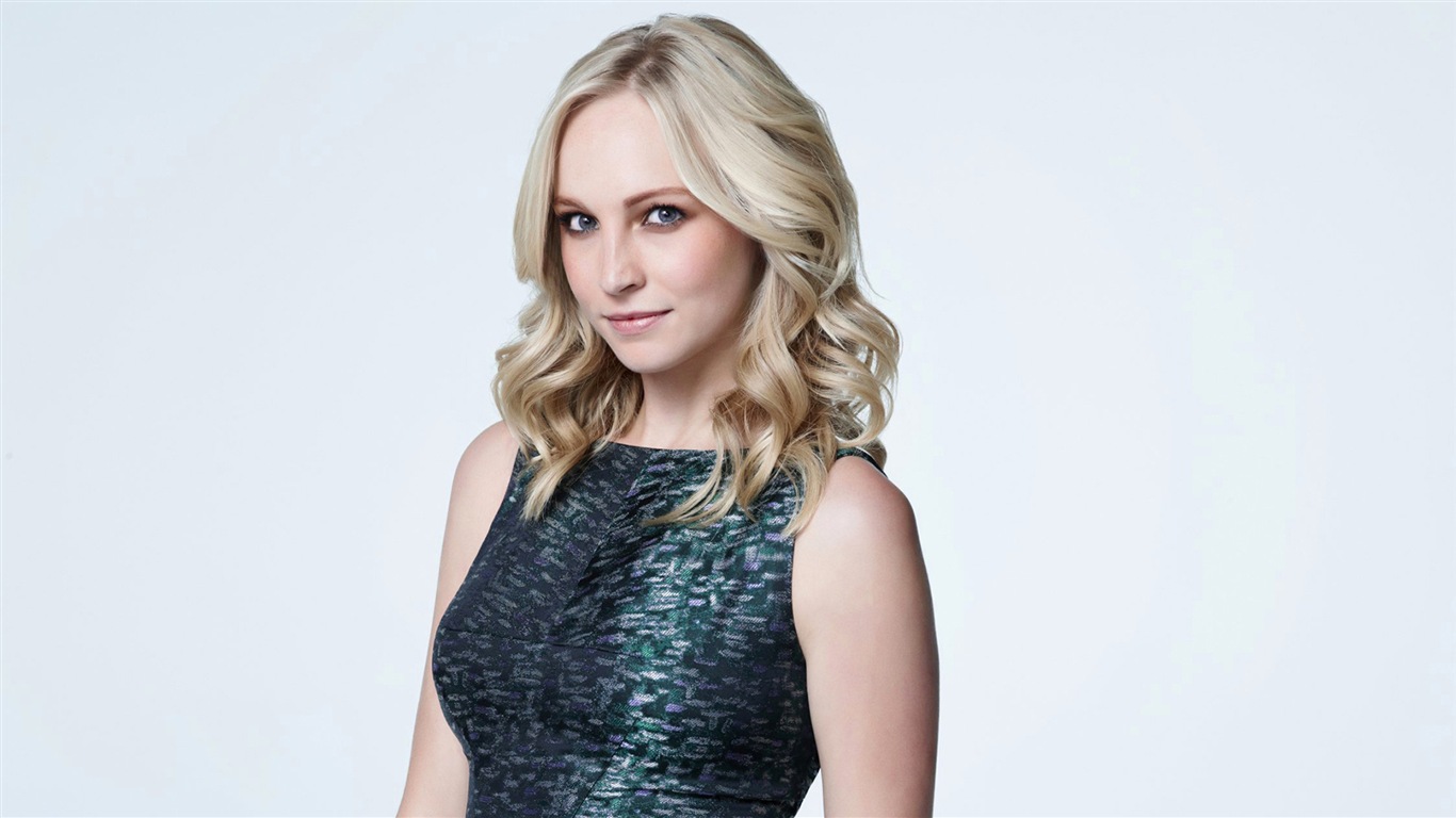 Candice Accola fonds d'écran HD #3 - 1366x768