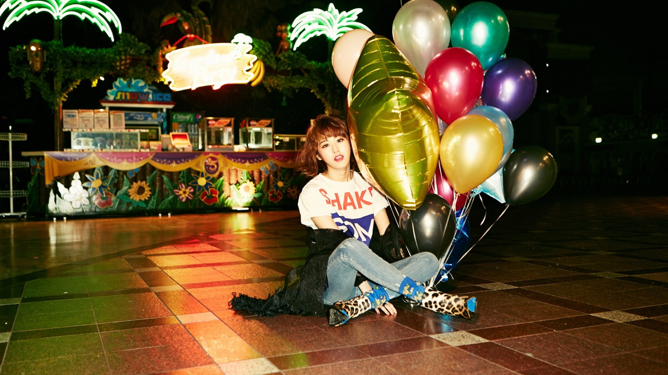 4Minute Korean hudební krásné dívky kombinace HD tapety na plochu #6 - 1366x768