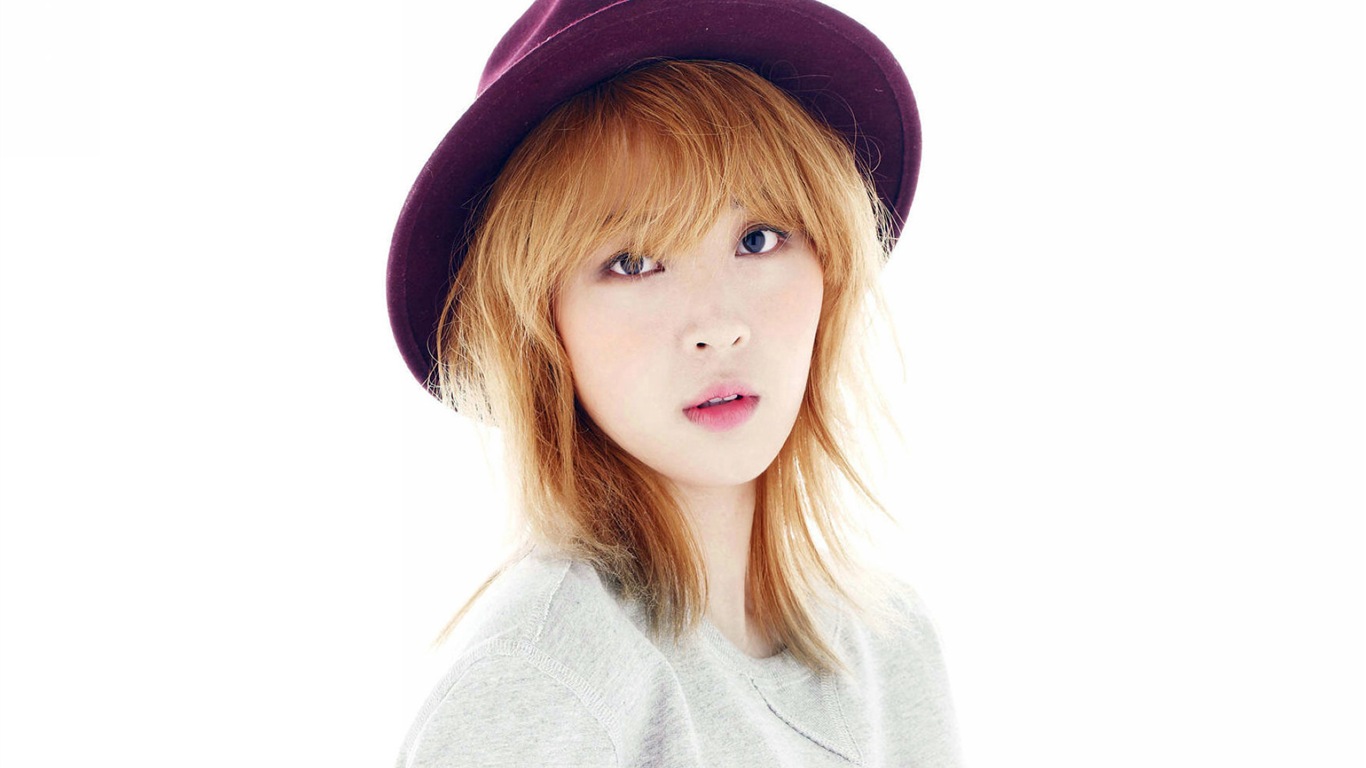 4Minute Korean hudební krásné dívky kombinace HD tapety na plochu #18 - 1366x768