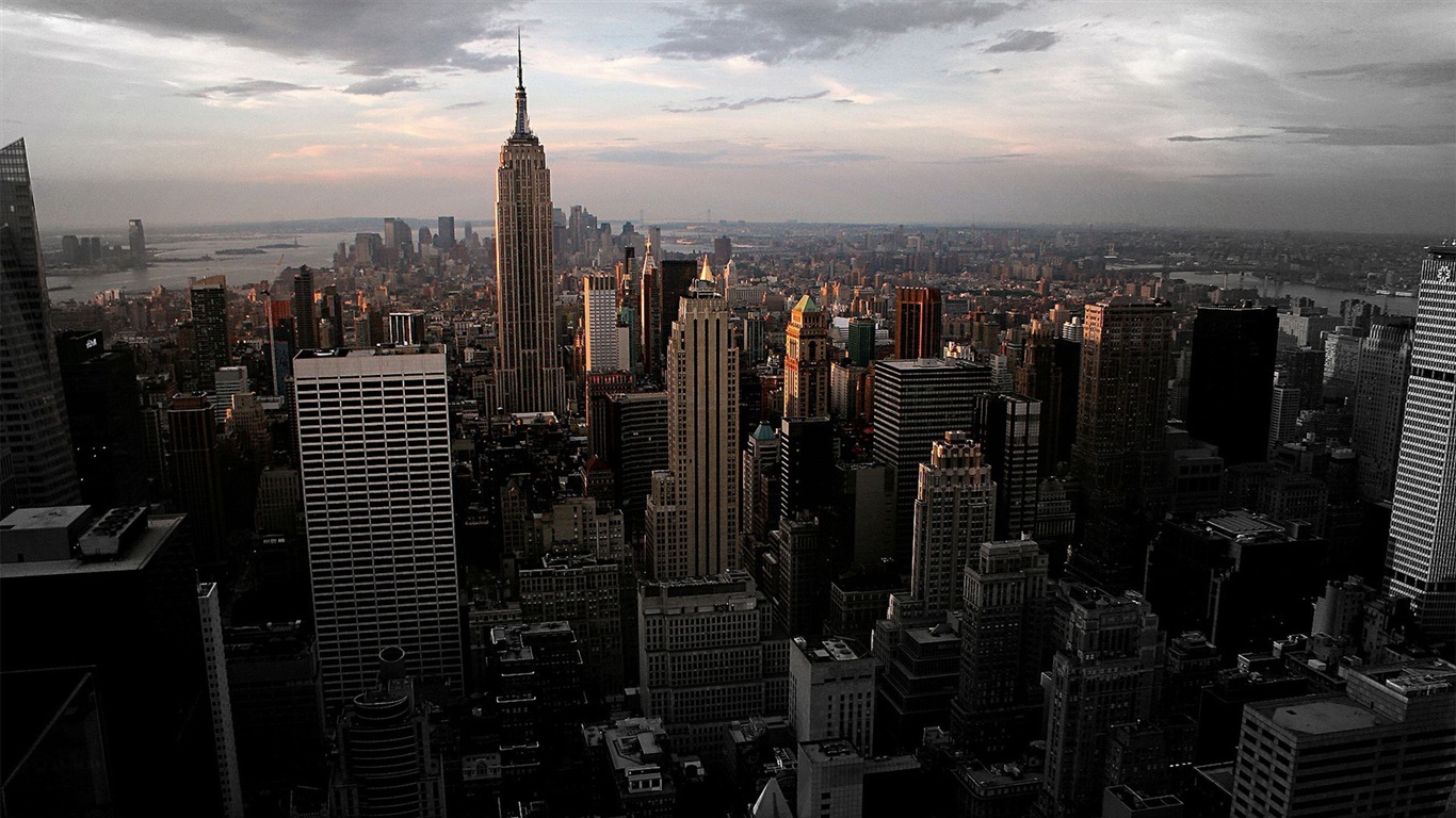 Empire State Building v New Yorku, město noci HD tapety na plochu #8 - 1366x768