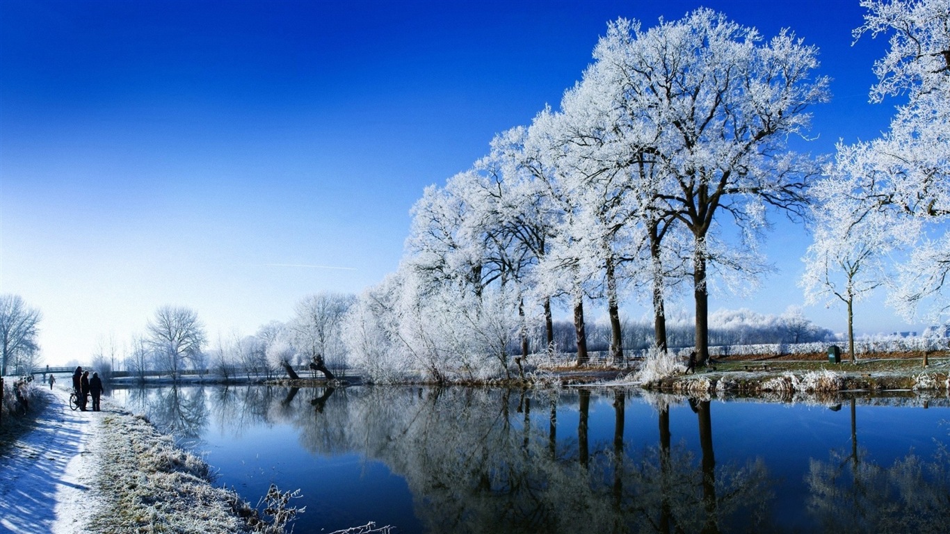 Neige d'hiver fonds d'écran HD magnifique de paysages #1 - 1366x768
