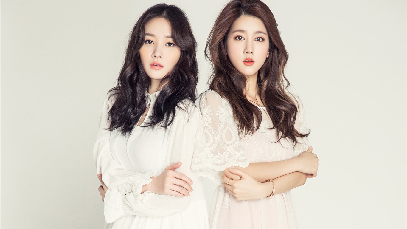 Spica Korean girls music idol combination HD wallpapers #8 - 1366x768