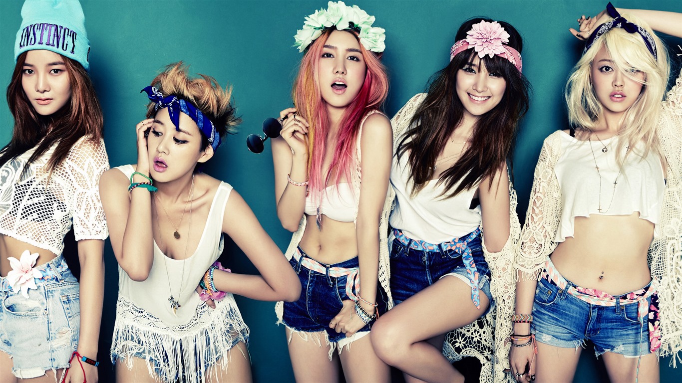 Spica Korejky hudební idol kombinační tapety HD #12 - 1366x768