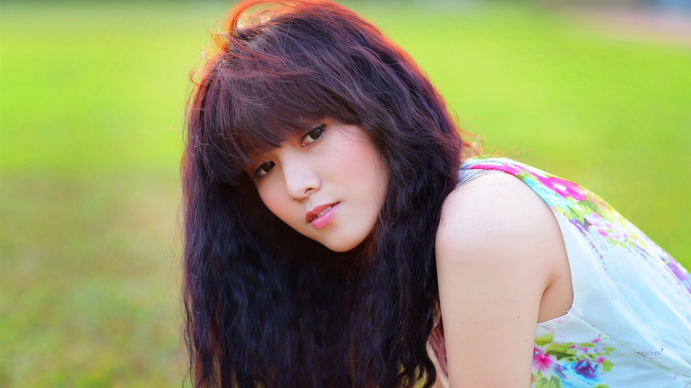 순수하고 사랑스러운 젊은 아시아 여자의 HD 월페이퍼 컬렉션 (3) #1 - 1366x768