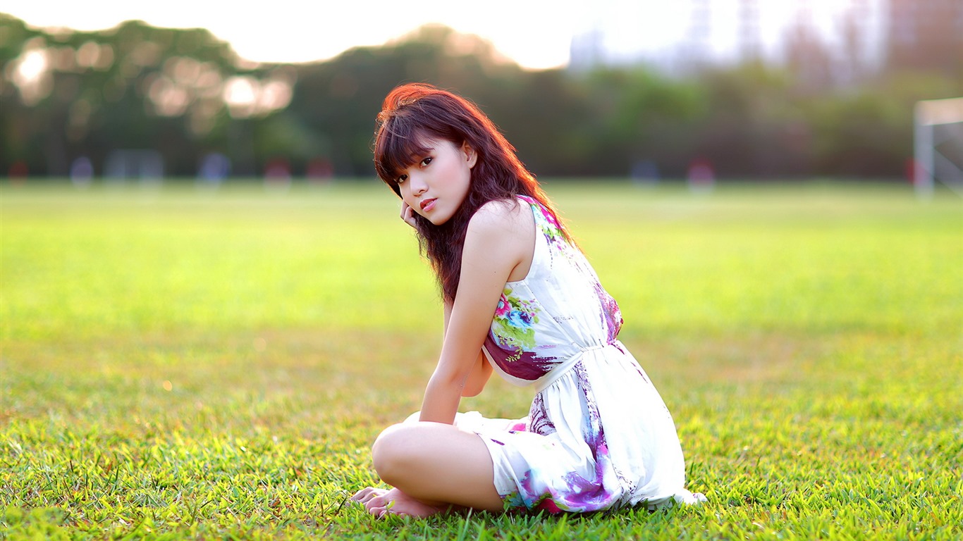 순수하고 사랑스러운 젊은 아시아 여자의 HD 월페이퍼 컬렉션 (3) #15 - 1366x768