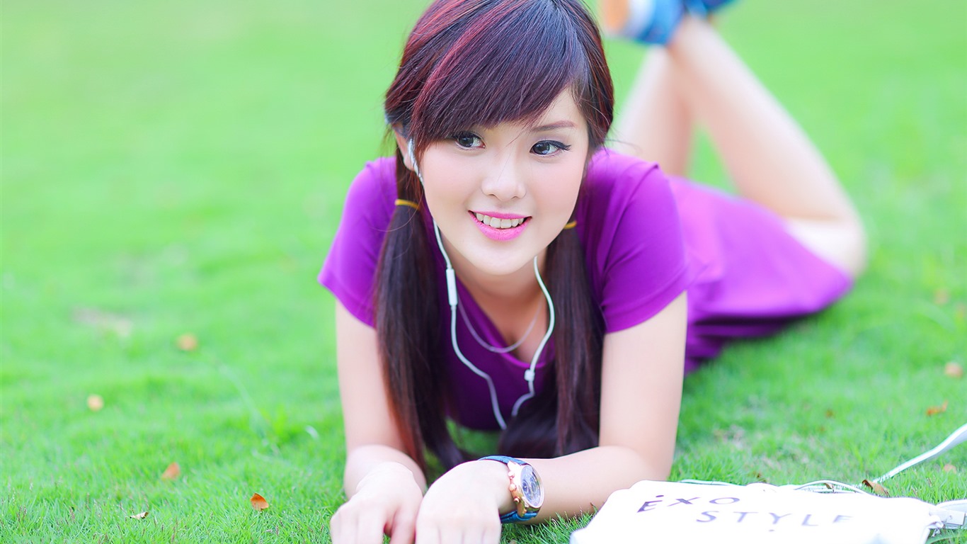 Pure and lovely young Asian girl HD wallpapers collection (3) #19 - 1366x768
