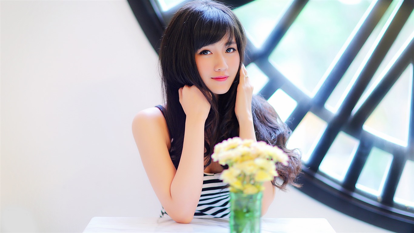 Reine und schöne junge asiatische Mädchen HD-Wallpaper  Kollektion (4) #7 - 1366x768