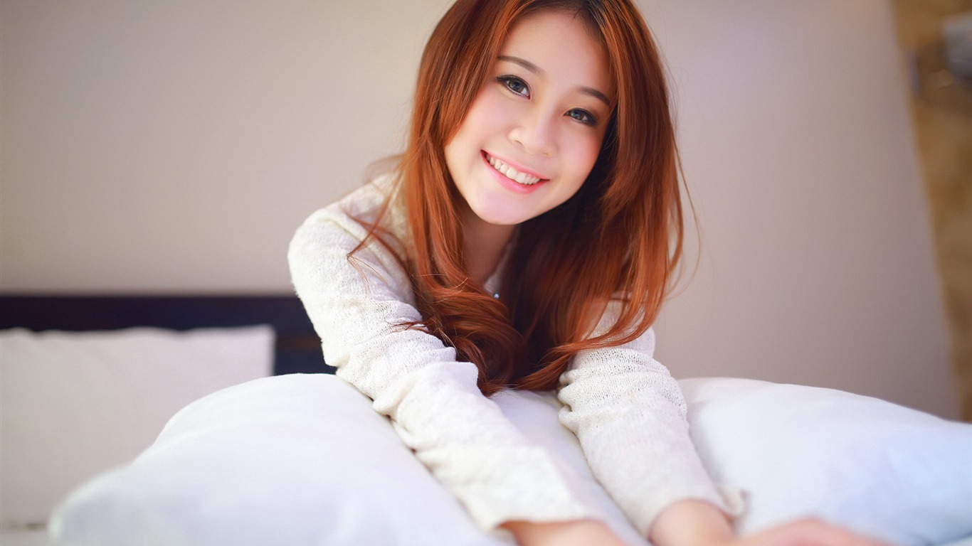 Reine und schöne junge asiatische Mädchen HD-Wallpaper  Kollektion (4) #14 - 1366x768