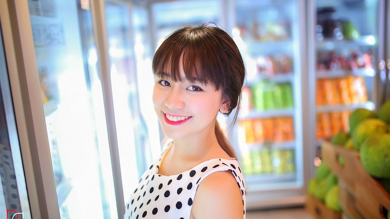 Reine und schöne junge asiatische Mädchen HD-Wallpaper  Kollektion (4) #17 - 1366x768