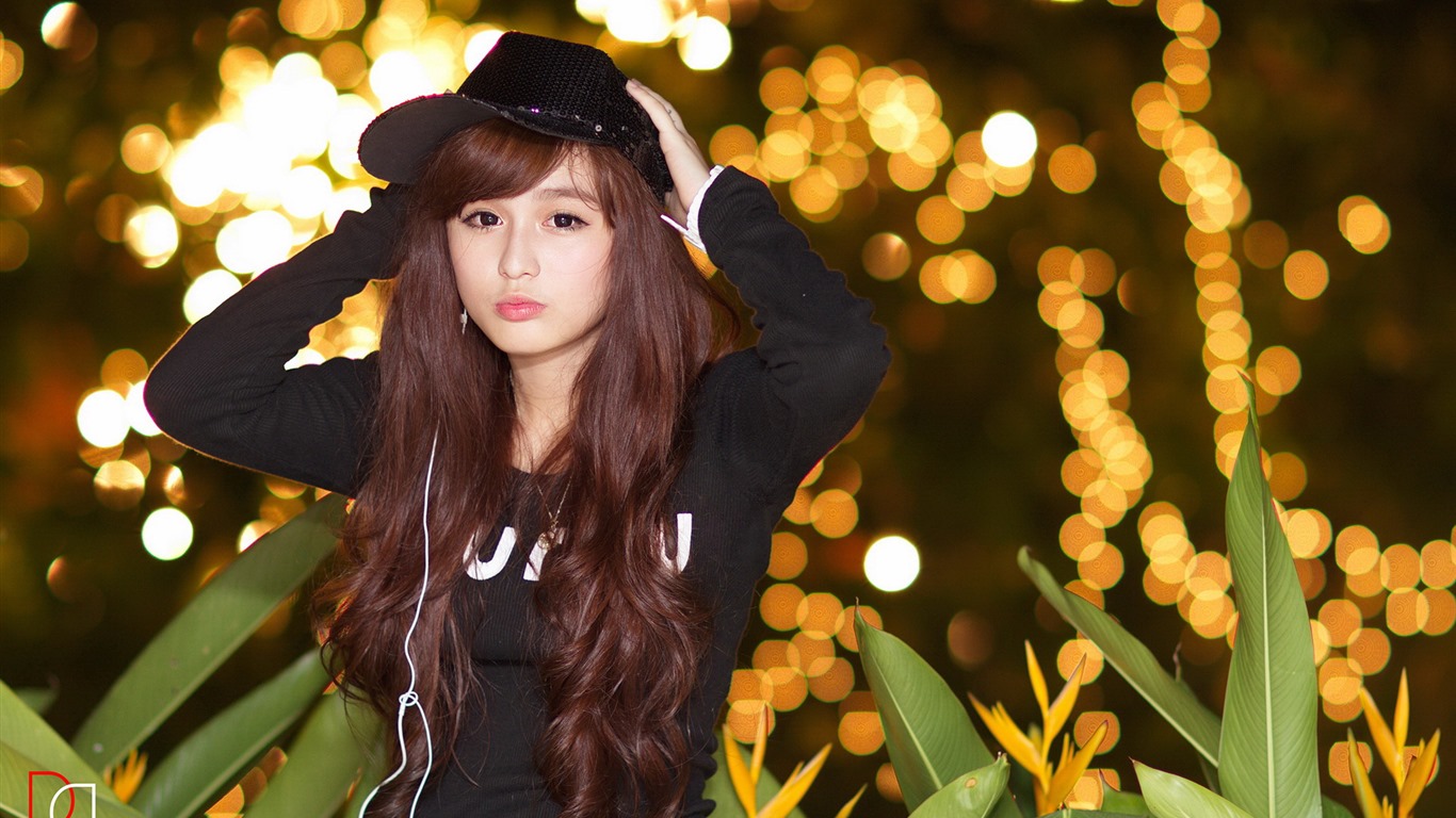 Pure and lovely young Asian girl HD wallpapers collection (5) #27 - 1366x768