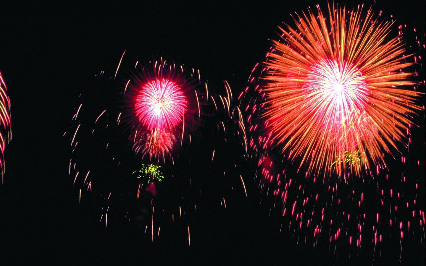 Festival fireworks display wallpaper #40 - 1440x900