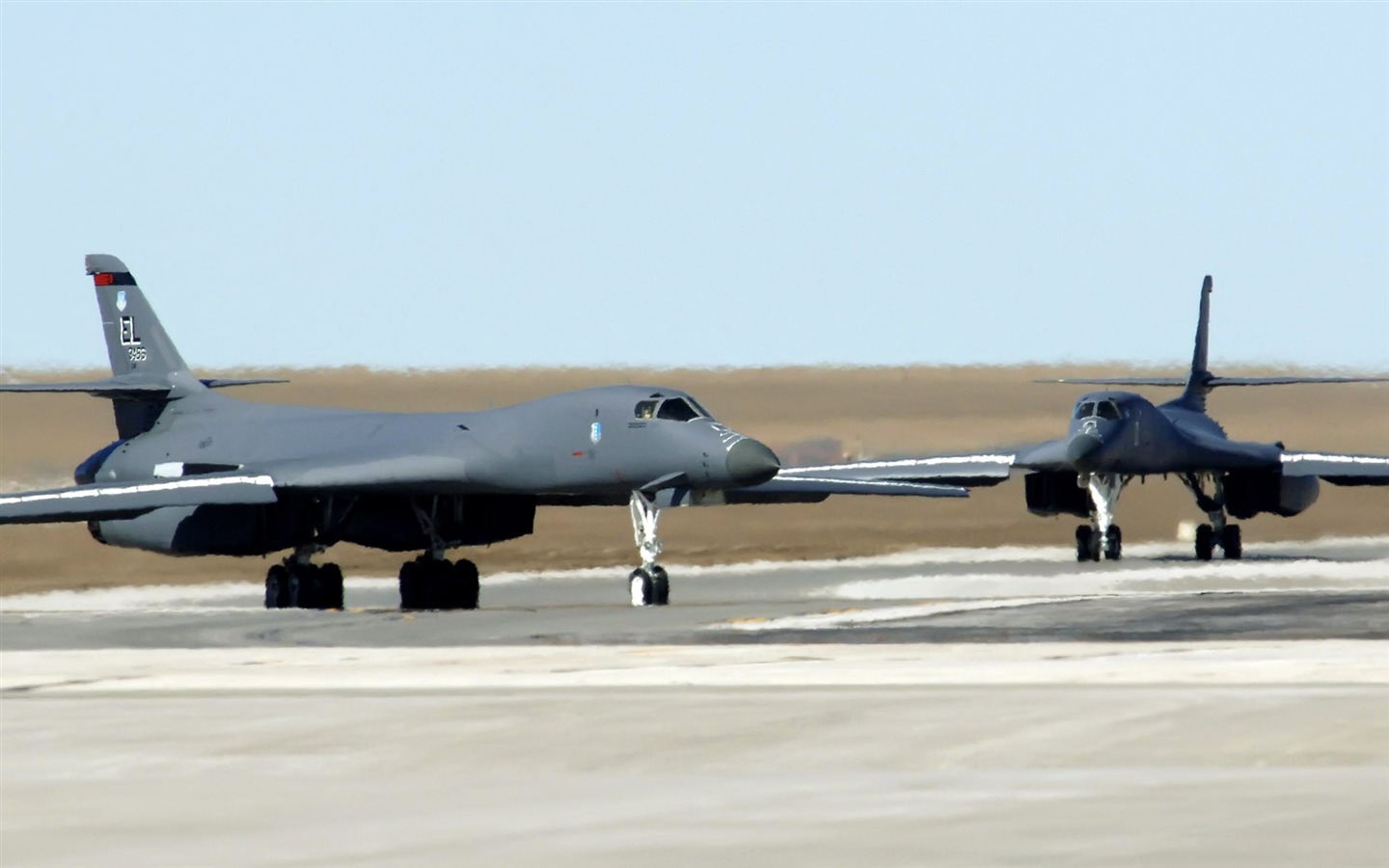 Широкоэкранные обои военных самолетов #15 - 1440x900