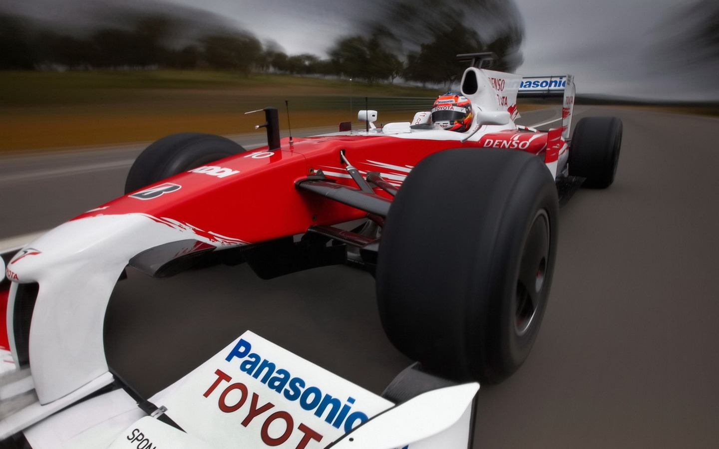 トヨタ2009 TF109は、F1カーの壁紙 #10 - 1440x900