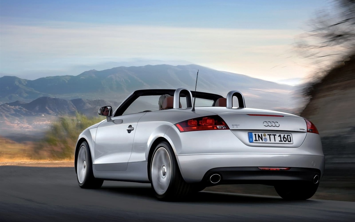 Audi TT Roadster 3.2 Quattro обои #1 - 1440x900