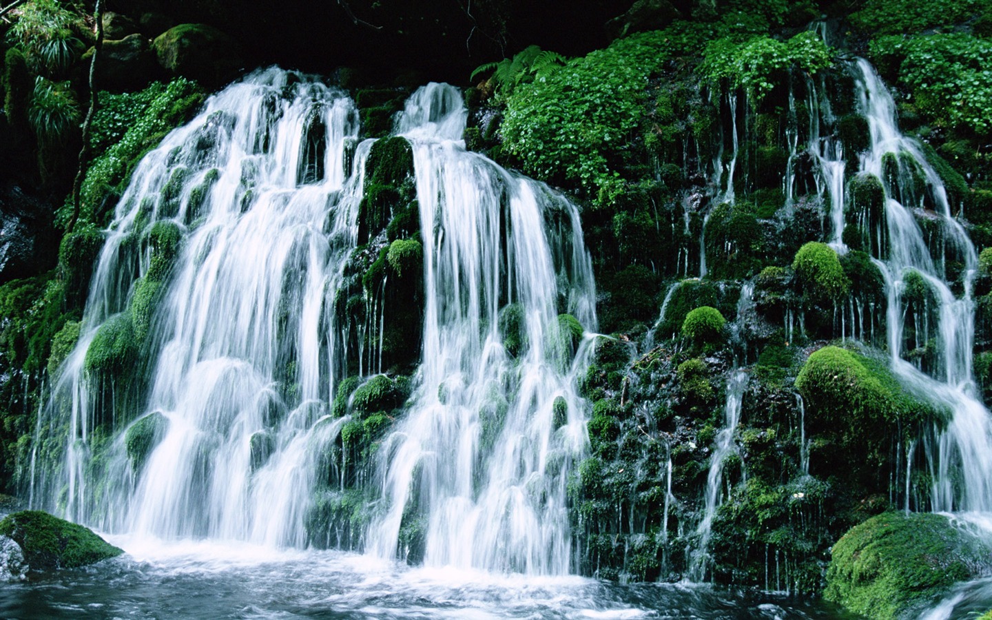 Waterfall flux HD Wallpapers #15 - 1440x900