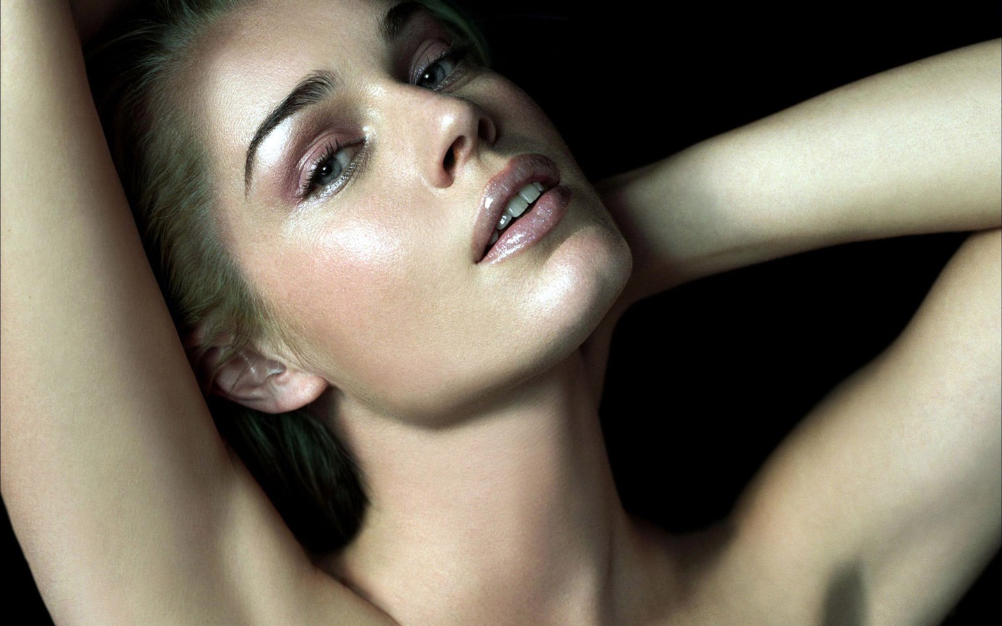 fondo de pantalla Widescreen actriz modelo (7) #5 - 1440x900