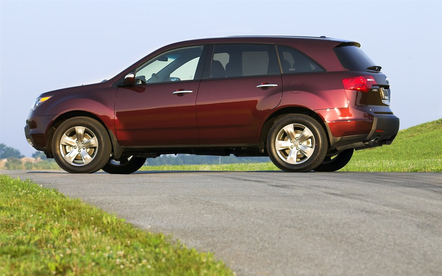 Acura MDX Sport Utility Vehicle Wallpaper #19 - 1440x900