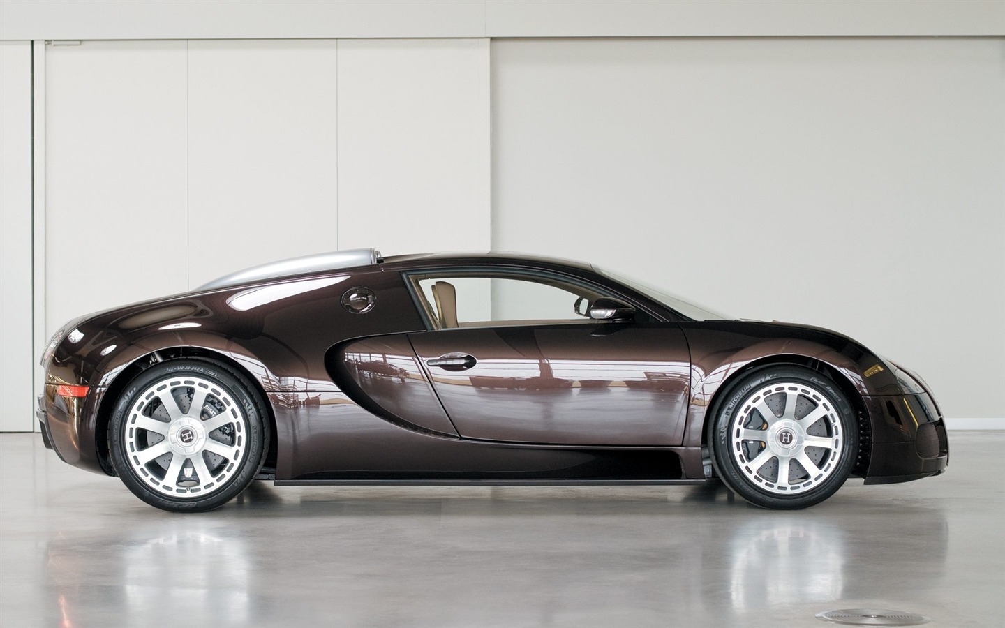 Bugatti Veyron обои Альбом (3) #9 - 1440x900