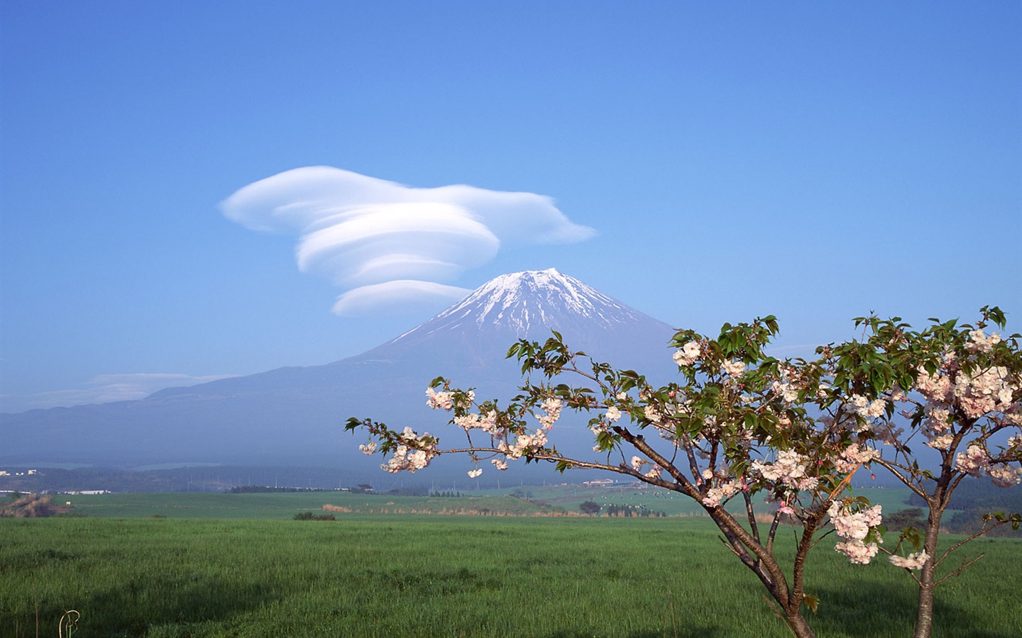 Гора Фудзи, Япония обои (2) #6 - 1440x900