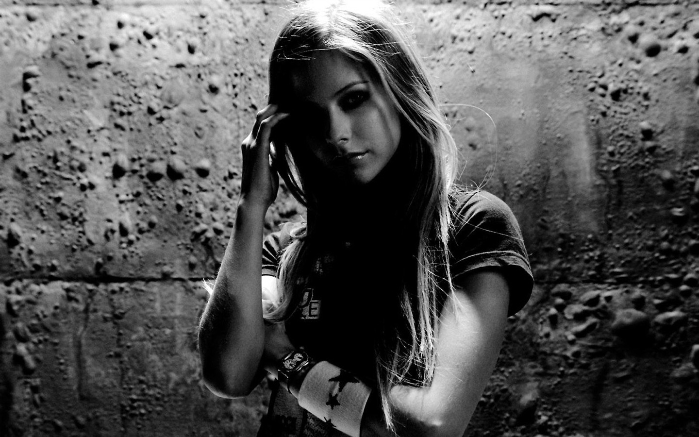 Avril Lavigne 艾薇儿·拉维妮 美女壁纸(三)9 - 1440x900
