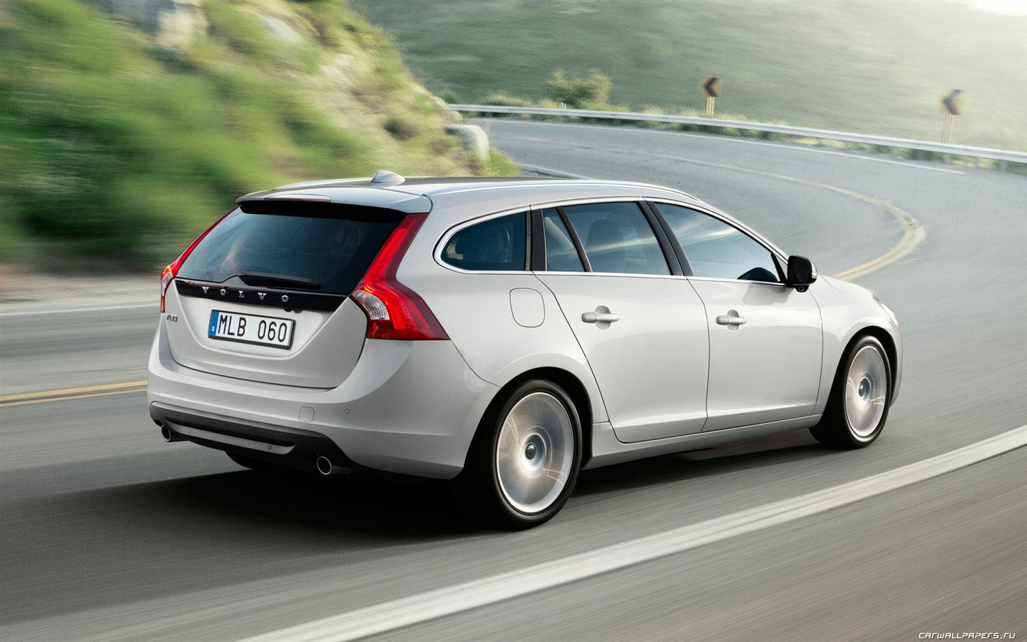 Volvo V60 - 2010 fonds d'écran HD #14 - 1440x900