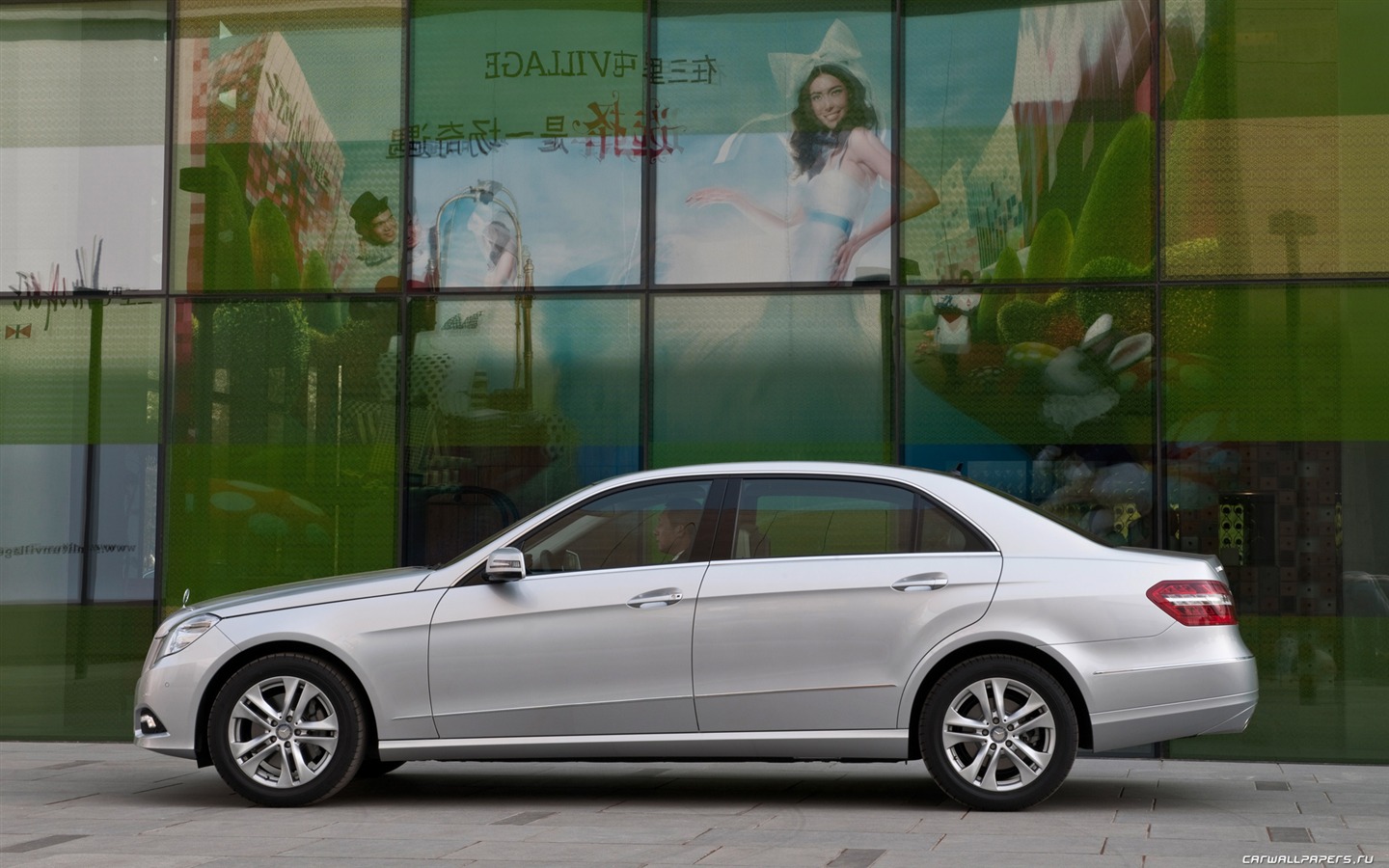 Mercedes-Benz E-Class Long Version - 2010 HD wallpaper #6 - 1440x900