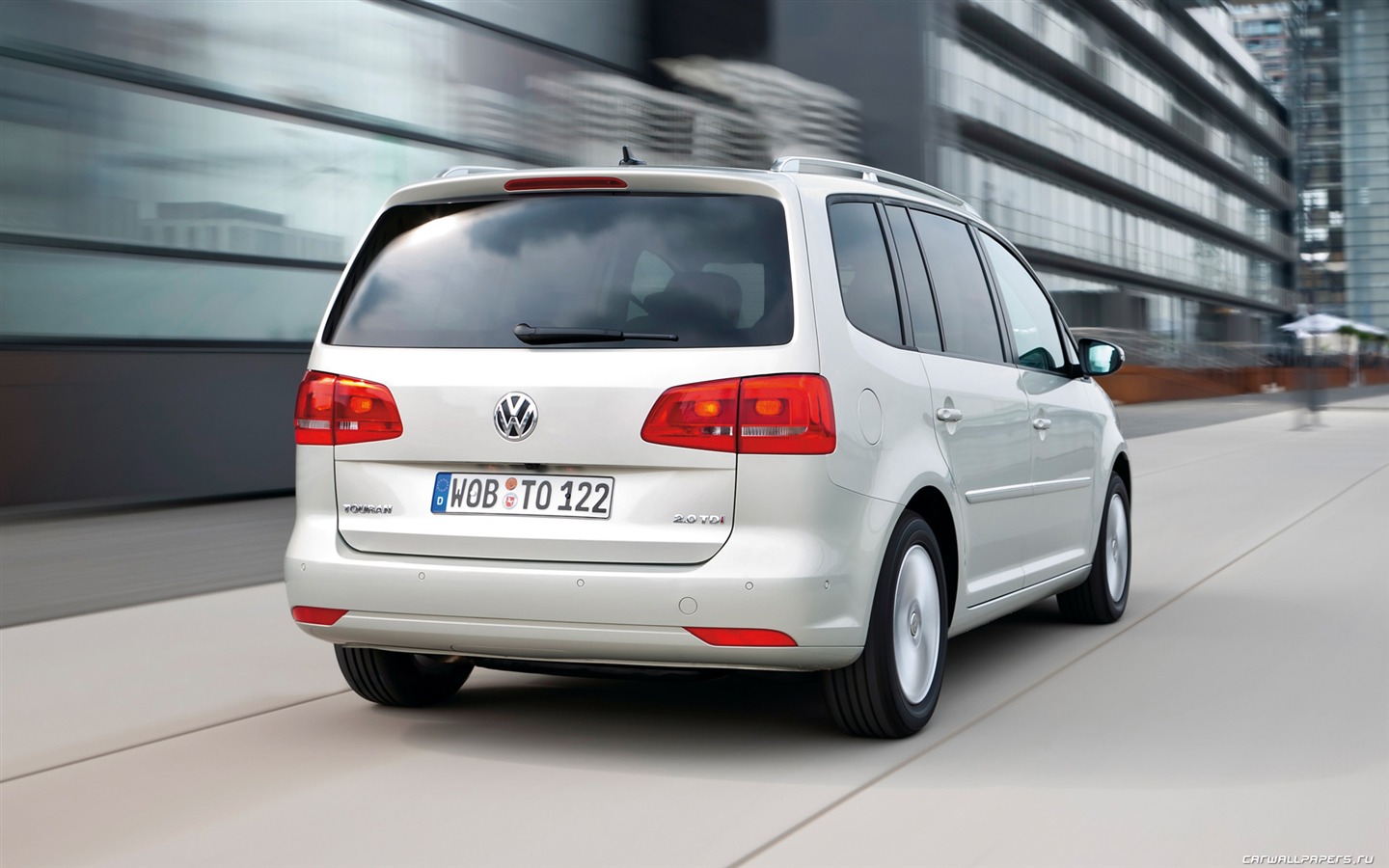 Volkswagen Touran TDI - 2010 大众4 - 1440x900