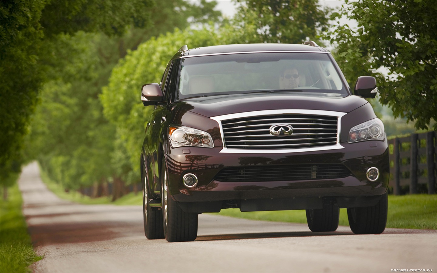 Infiniti QX56 - 2011 HD wallpaper #6 - 1440x900