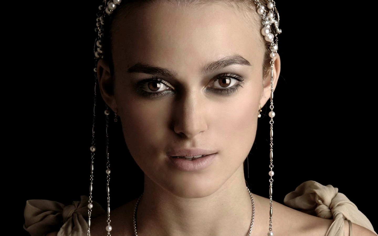 Keira Knightley beautiful wallpaper (4) #12 - 1440x900