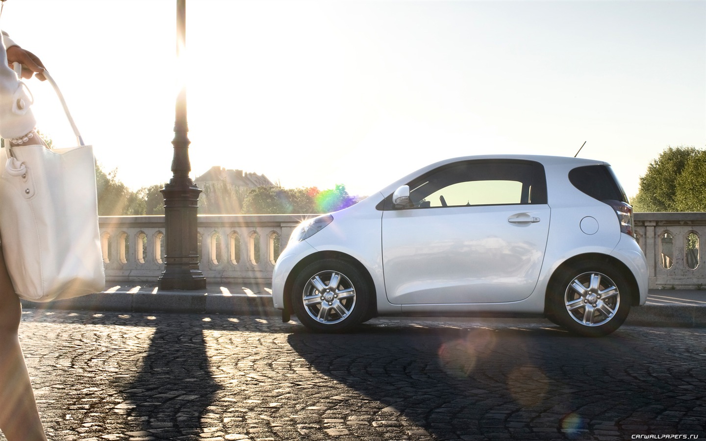 Toyota iQ - 2009 HD wallpaper (2) #16 - 1440x900