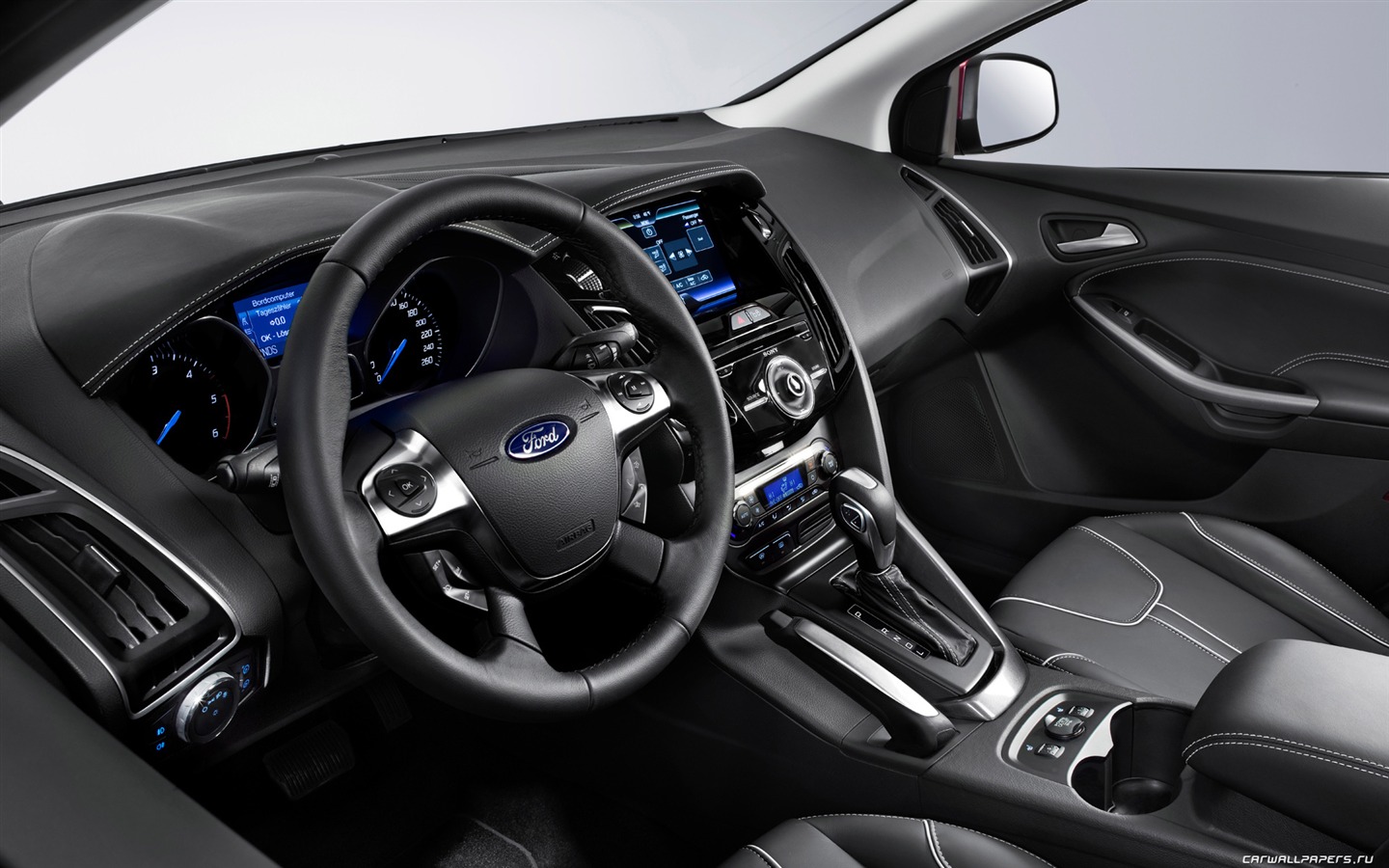 Ford Focus 5 portes à hayon - 2011 fonds d'écran HD #23 - 1440x900