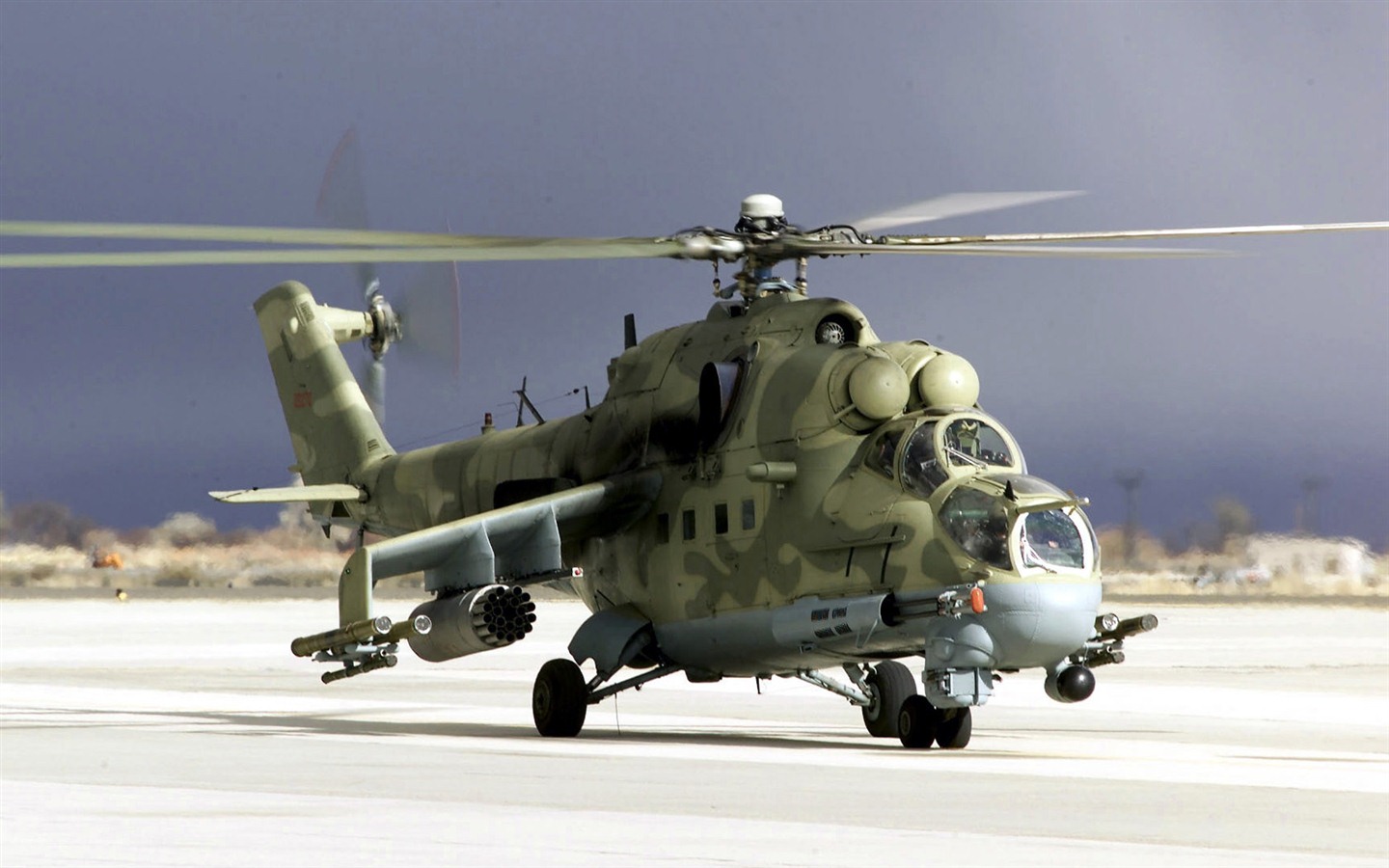 Fonds d'écran HD hélicoptères militaires #10 - 1440x900