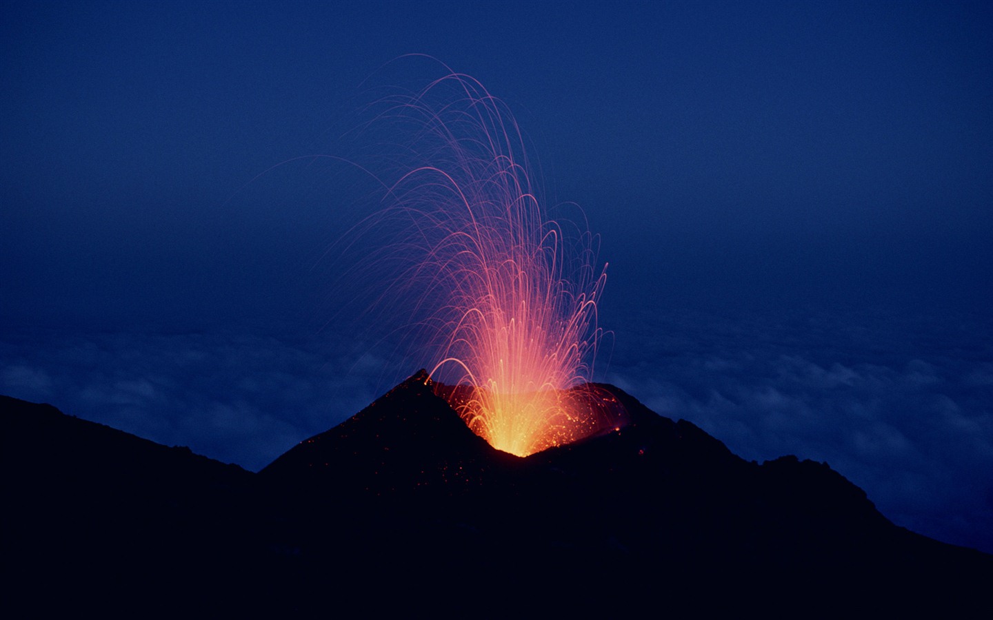 Vulkanausbruch von der herrlichen Landschaft Tapeten #11 - 1440x900